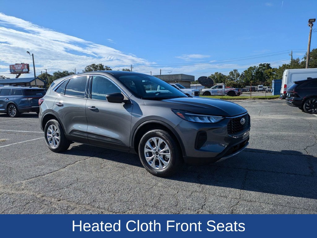 Certified 2024 Ford Escape Active w/ Tech Pack #1 AWD/4WD image 2