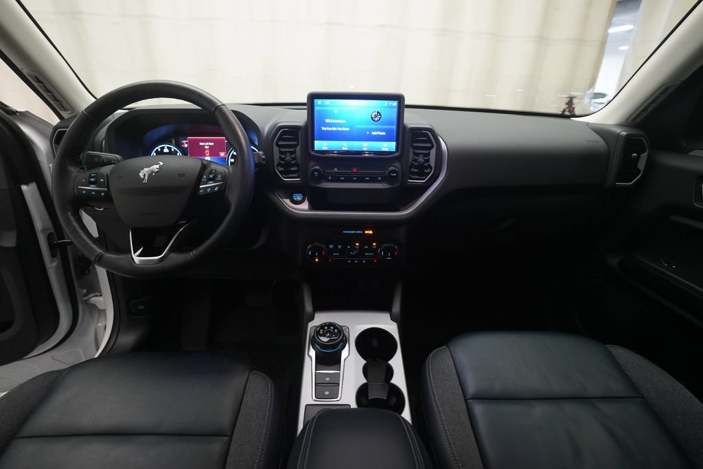Used 2023 Ford Bronco Sport Outer Banks AWD/4WD image 5