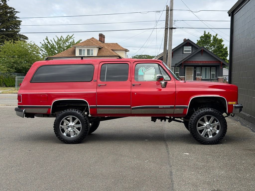 Used 1991 GMC Suburban 4WD image 8