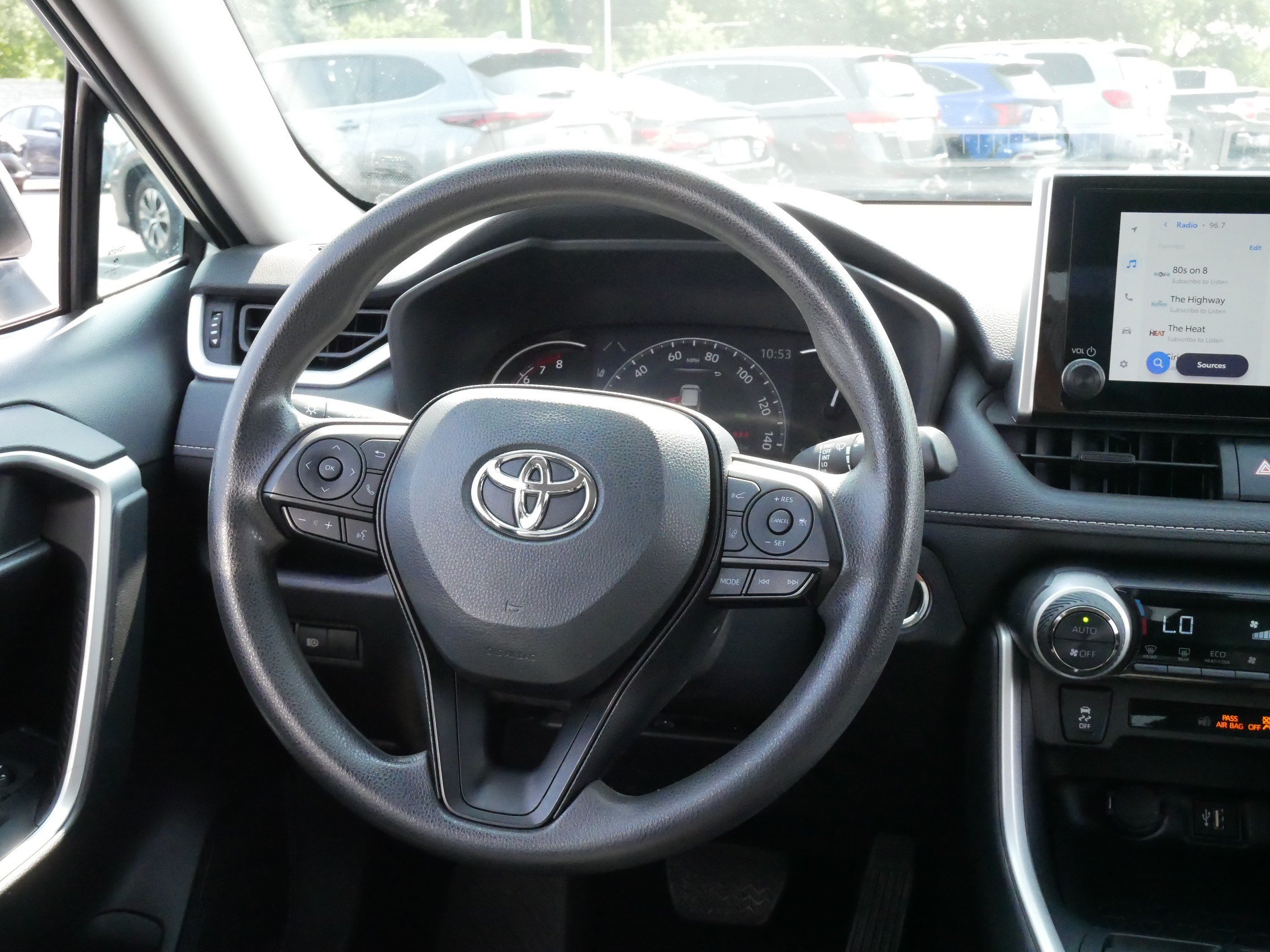 Certified 2025 Toyota RAV4 XLE AWD/4WD image 9