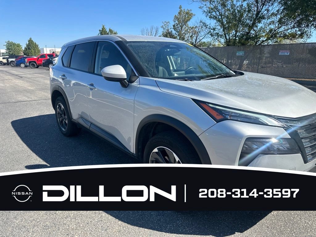 Used 2025 Nissan Rogue SV AWD/4WD image 21