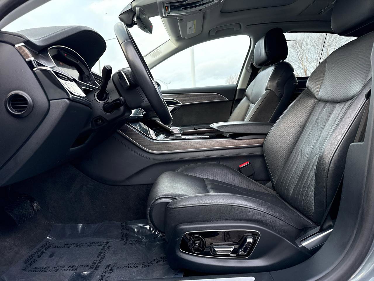 Used 2021 Audi A8 L 3.0T w/ Executive Plus Package image 17