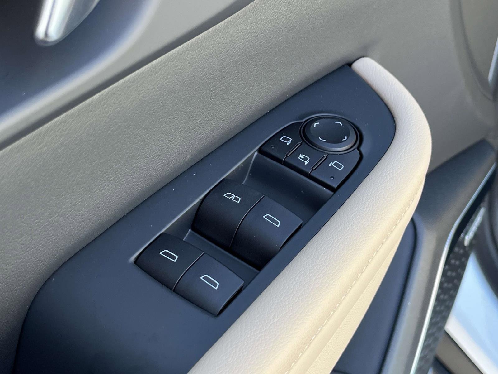 New 2026 Buick Enclave Preferred w/ Power Package image 24