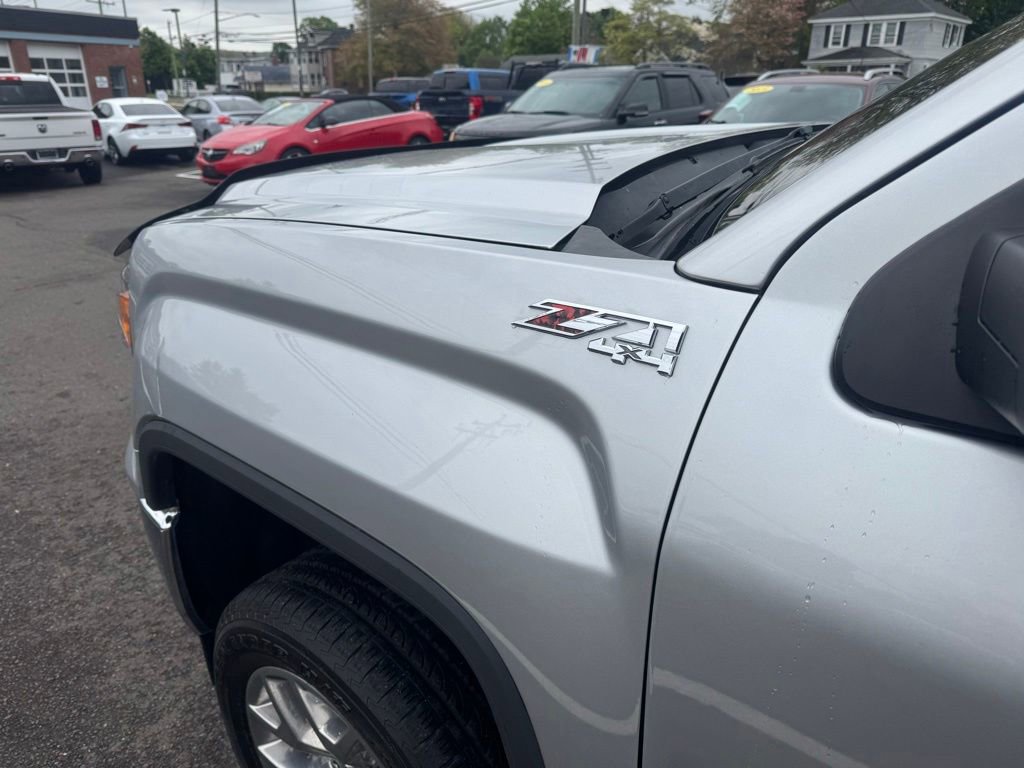Used 2015 GMC Sierra 1500 SLT w/ SLT Crew Cab Value Package AWD/4WD image 13