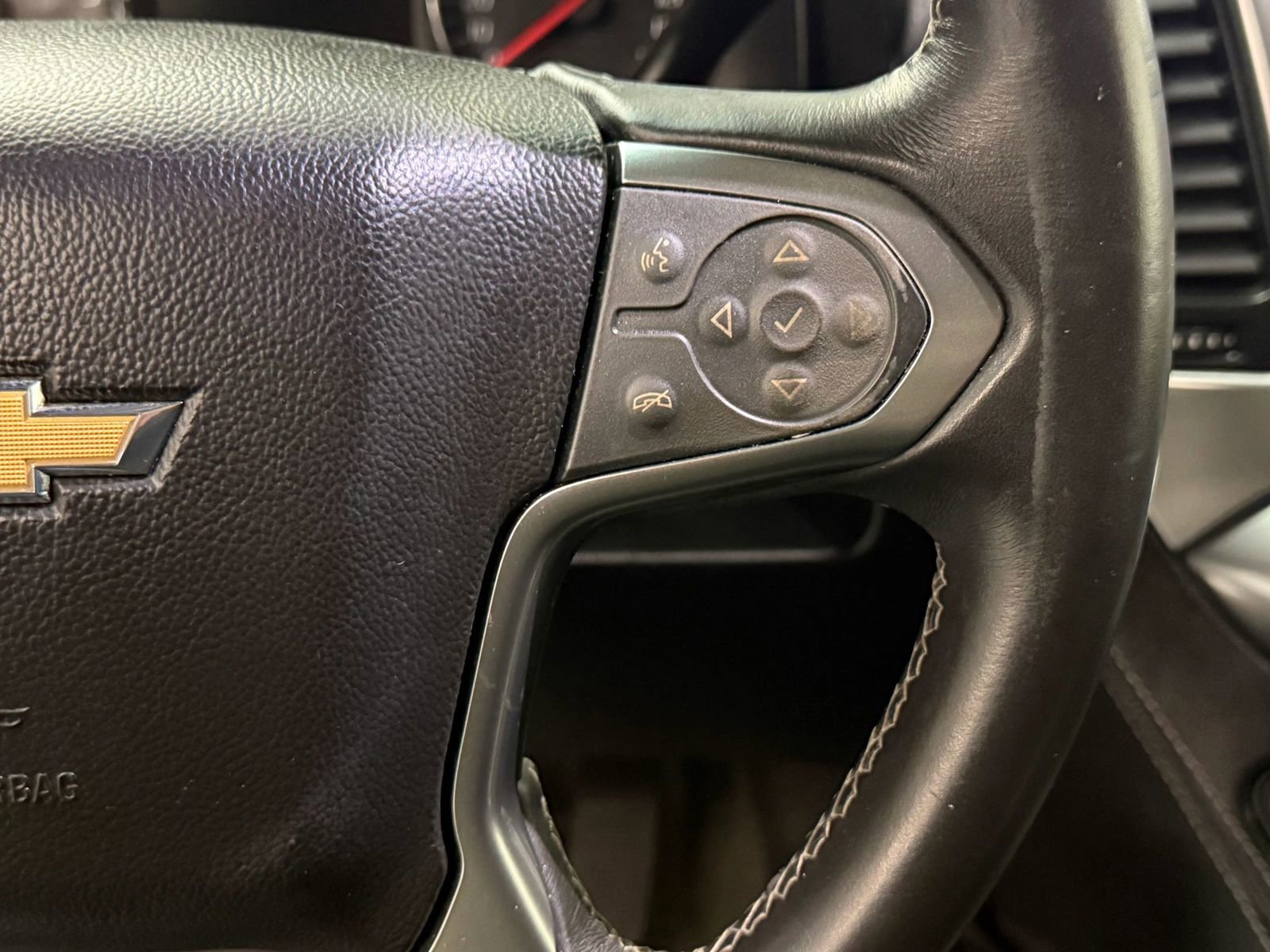 Used 2015 Chevrolet Tahoe LT image 30