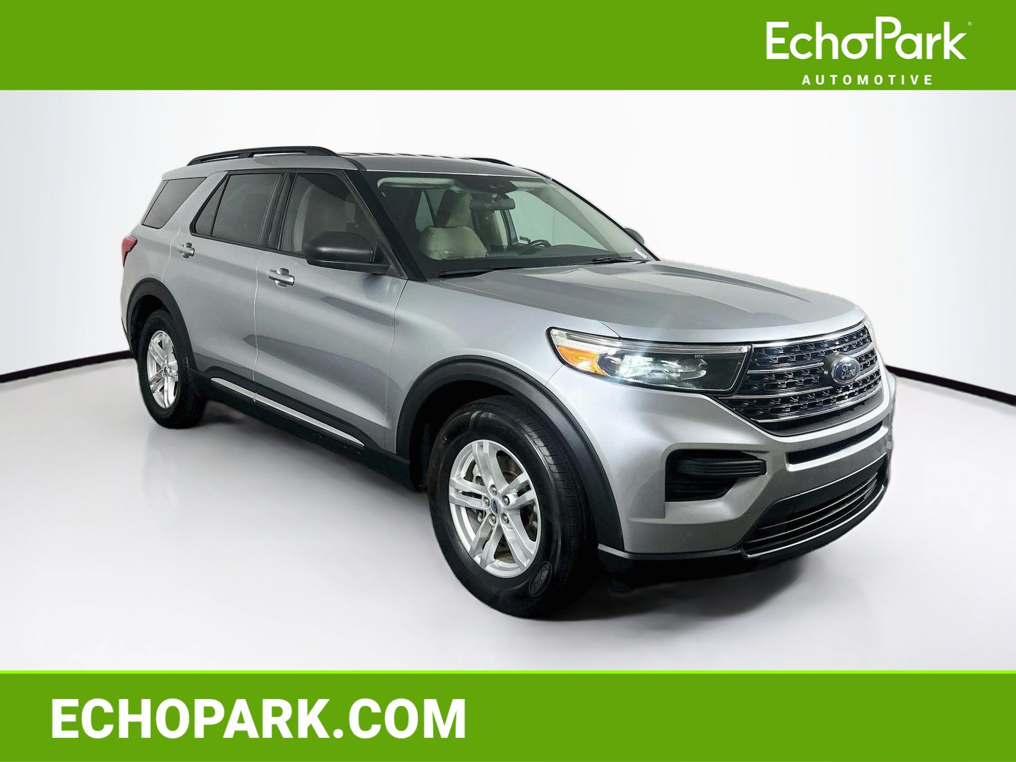 Used 2022 Ford Explorer XLT w/ Class IV Trailer Tow Package RWD image 1