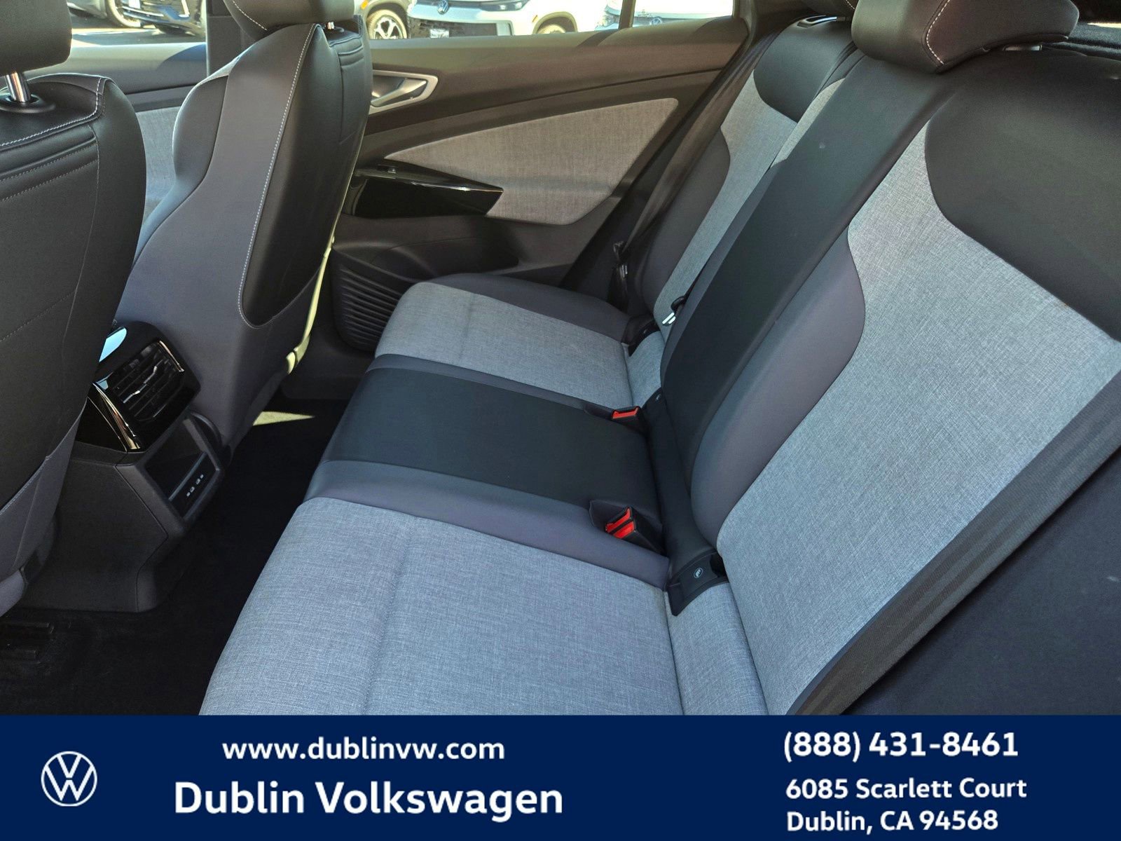 Certified 2023 Volkswagen ID.4 Pro image 10