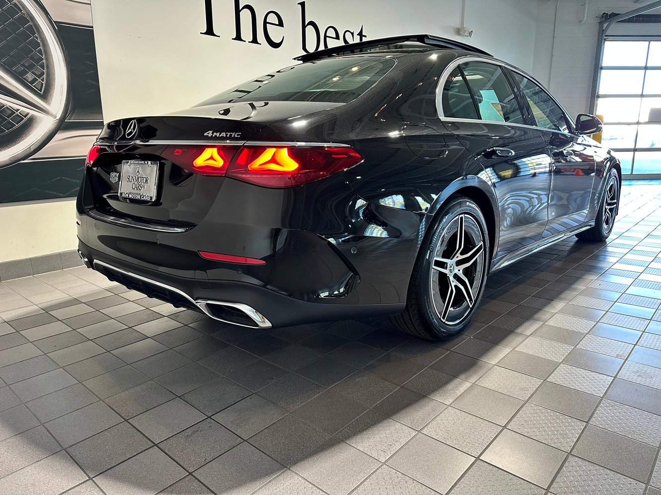 New 2026 Mercedes-Benz E 450 4MATIC Sedan image 4