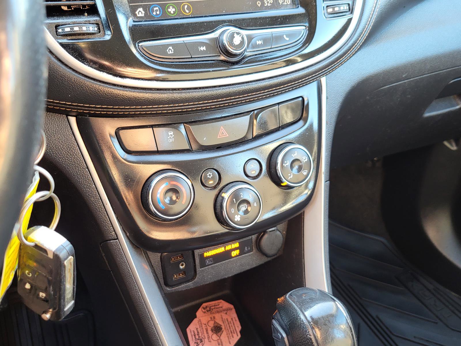 Used 2018 Chevrolet Trax LS image 29