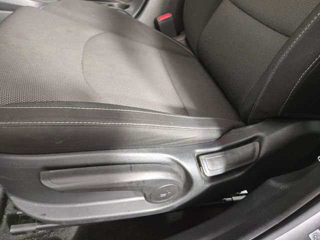 Certified 2023 Kia Forte LXS image 28