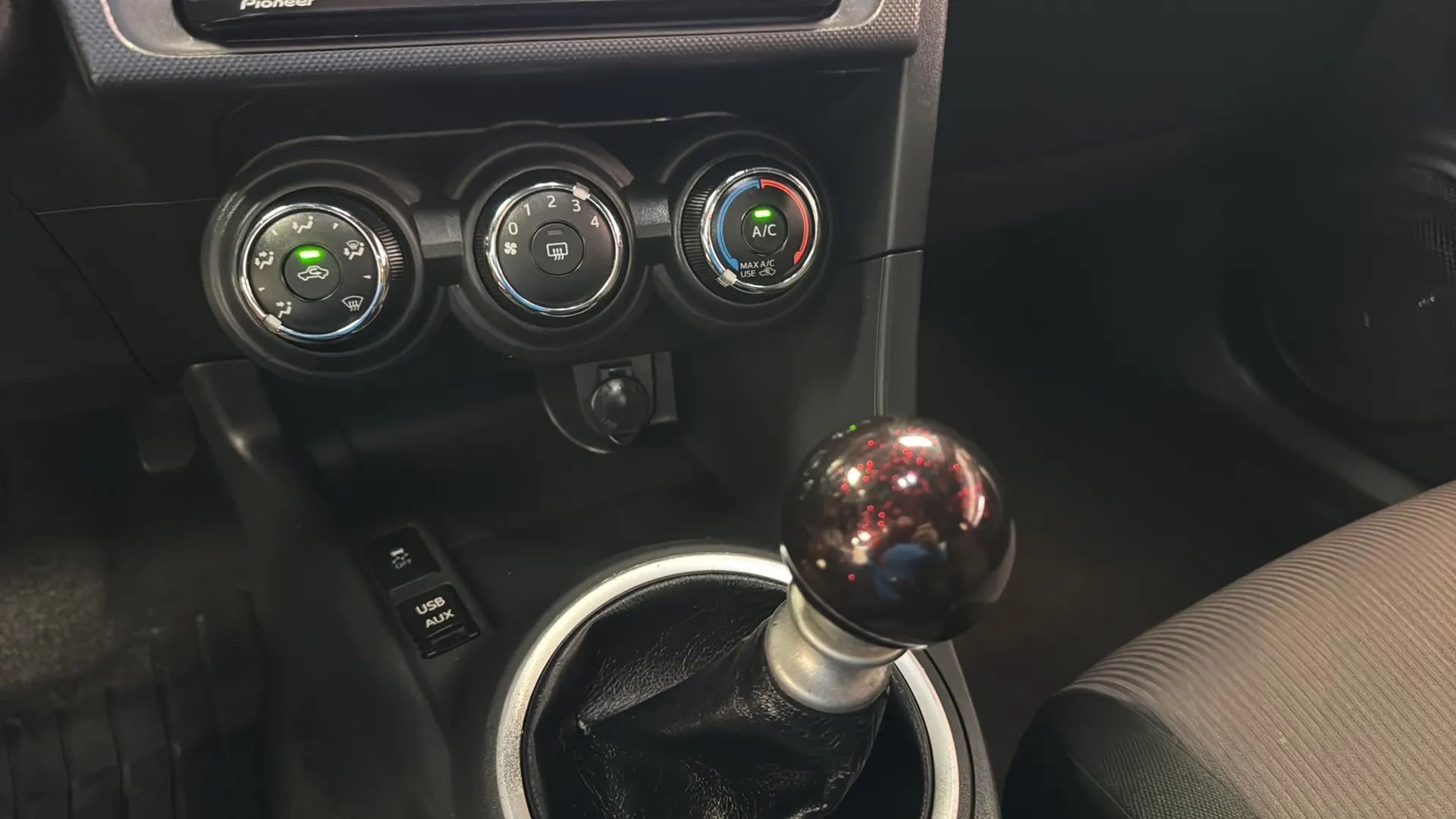 Used 2015 Scion tC FWD image 16