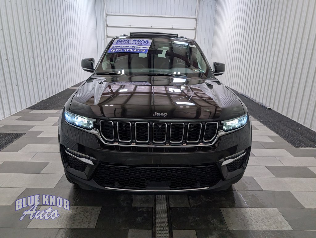 Used 2023 Jeep Grand Cherokee 4WD 4xe w/ Luxury Tech Group II image 6