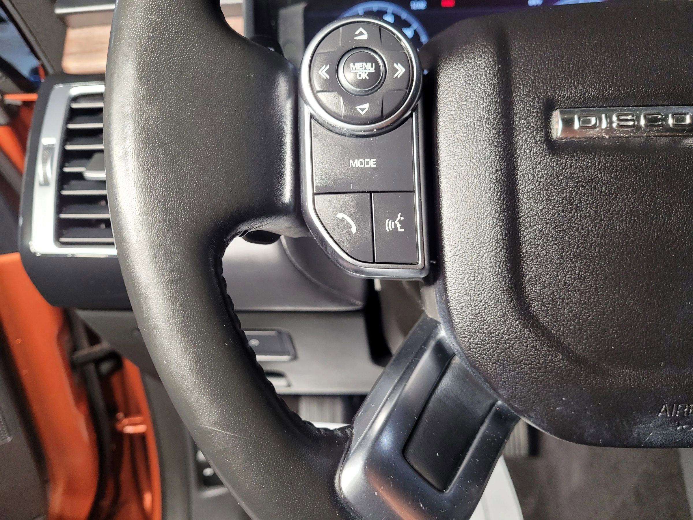 Used 2018 Land Rover Discovery HSE Luxury image 30