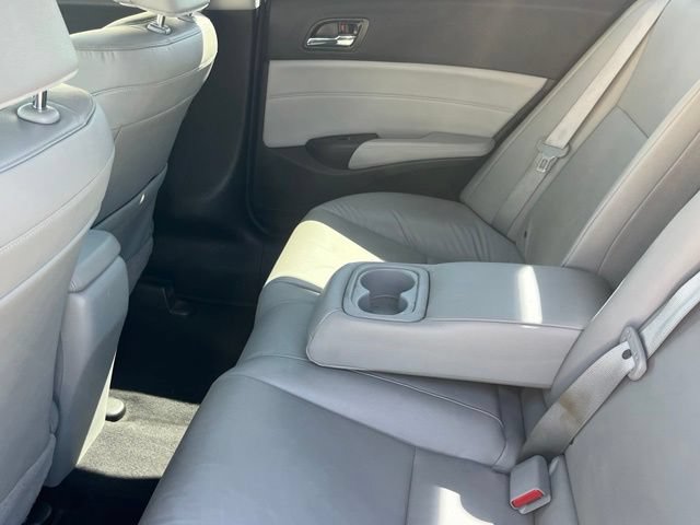 Used 2018 Acura ILX FWD image 25