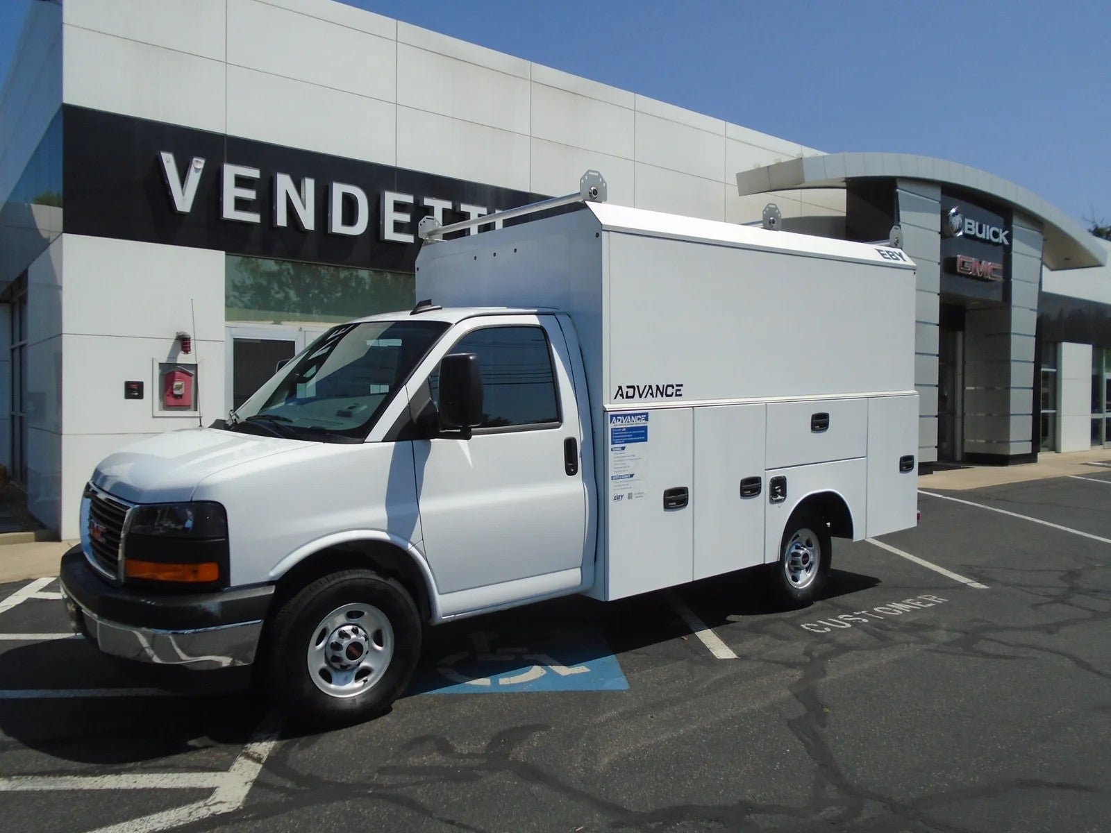 New 2025 GMC Savana 3500 w/ Power Convenience Package