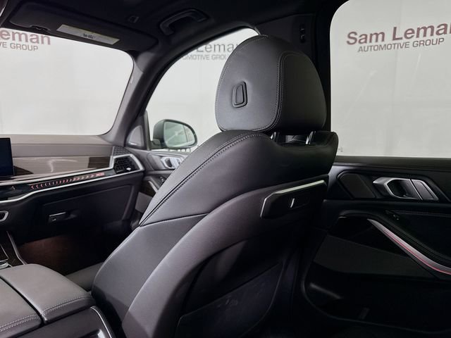 Used 2024 BMW X5 xDrive40i w/ Premium Package image 25