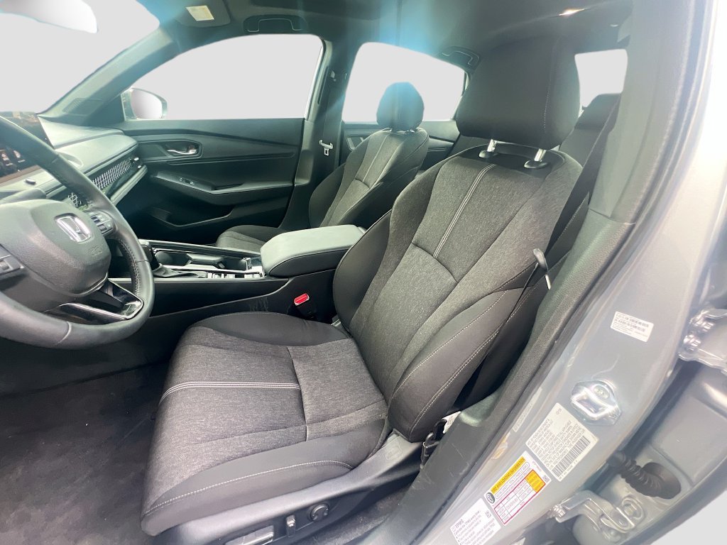 Used 2025 Honda Accord Sport image 21