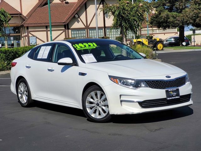 Used 2018 Kia Optima EX w/ Premium Package FWD image 2