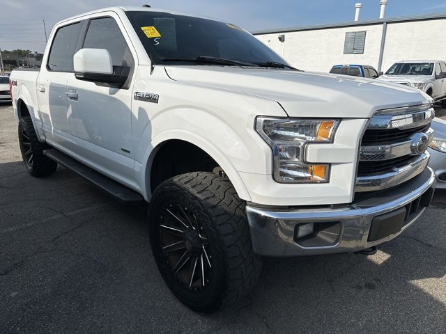 Used 2017 Ford F150 Lariat image 9