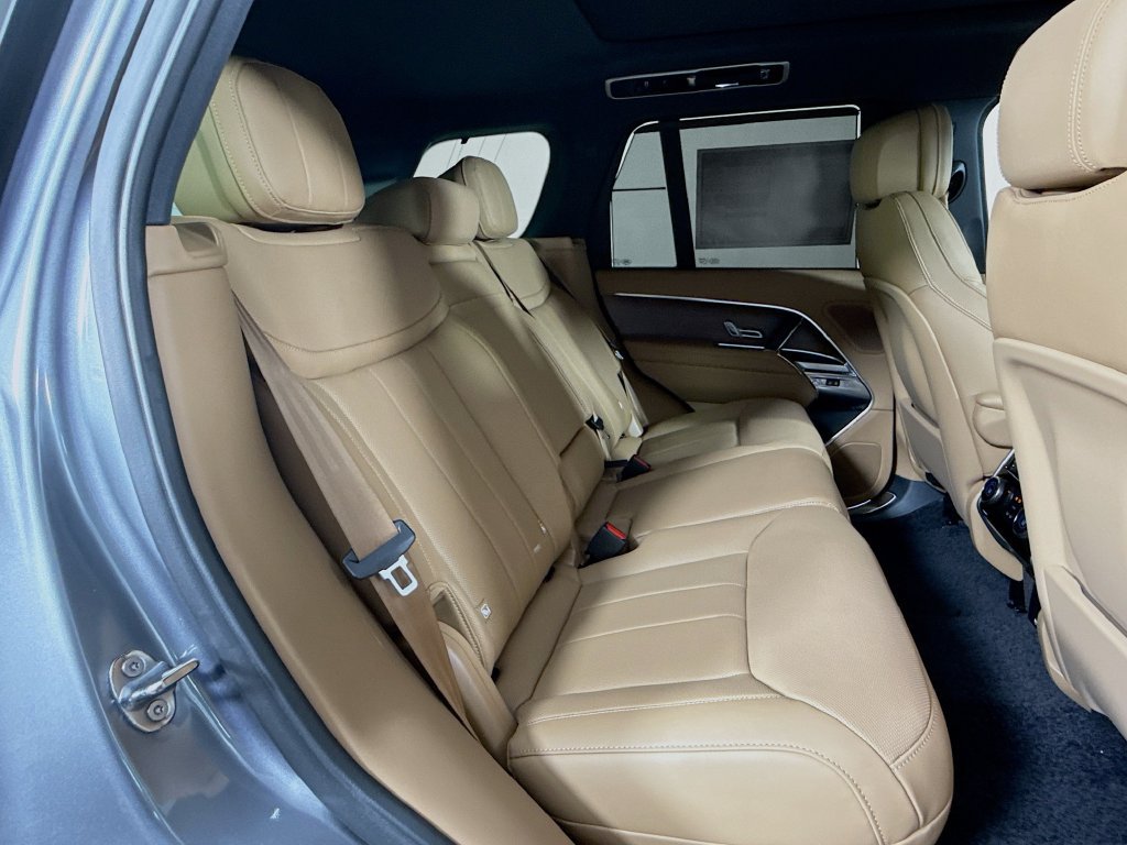 New 2026 Land Rover Range Rover SE AWD/4WD image 29