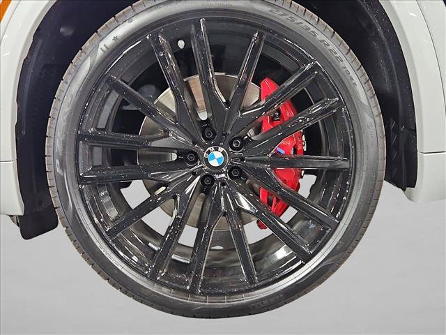 New 2026 BMW X5 xDrive40i w/ M Sport Package AWD/4WD image 10