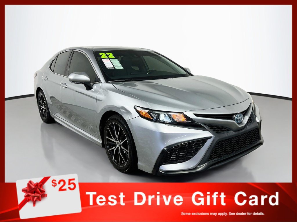 Used 2022 Toyota Camry SE w/ Audio Upgrade Package