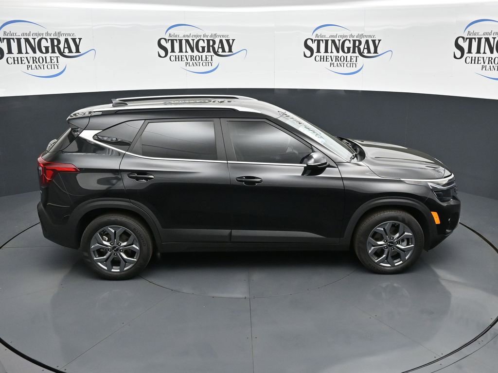 Used 2024 Kia Seltos S image 16