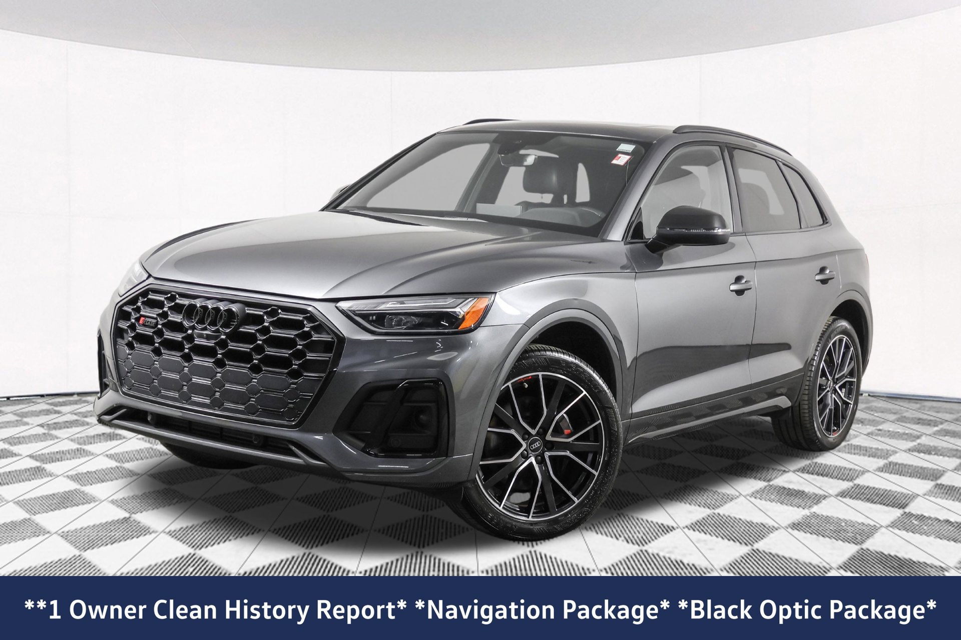 Used 2023 Audi SQ5 Premium Plus w/ Premium Plus Package AWD/4WD image 2