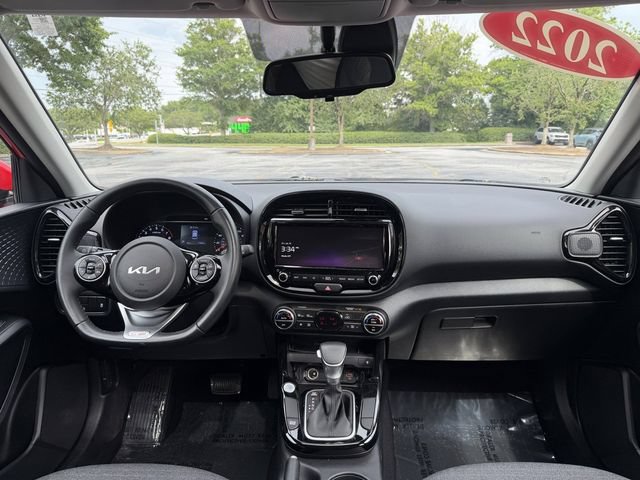 Certified 2022 Kia Soul GT-Line FWD image 40