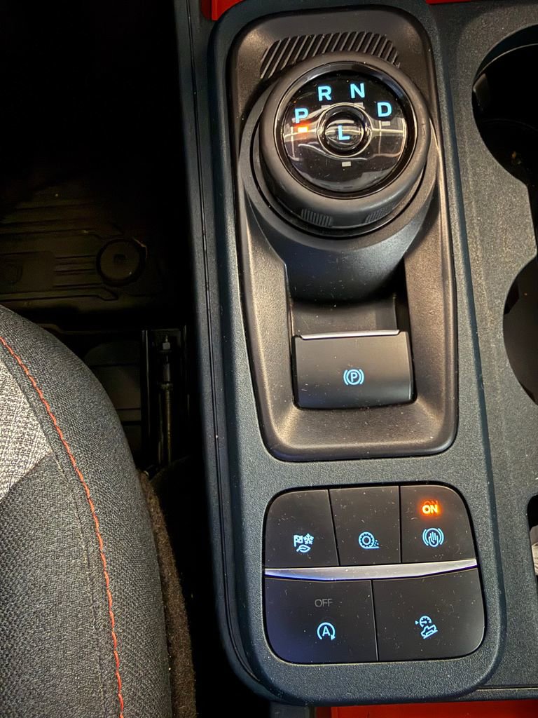 Used 2023 Ford Maverick XLT w/ Equipment Group 300A Standard image 12