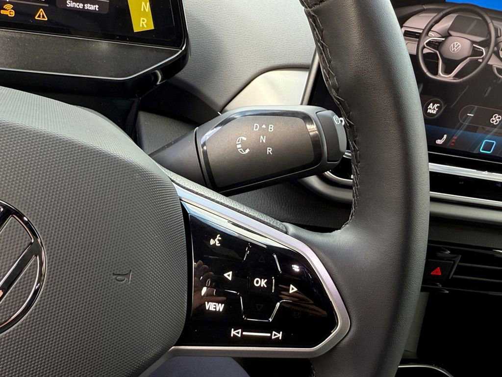 New 2025 Volkswagen ID.4 Pro image 13
