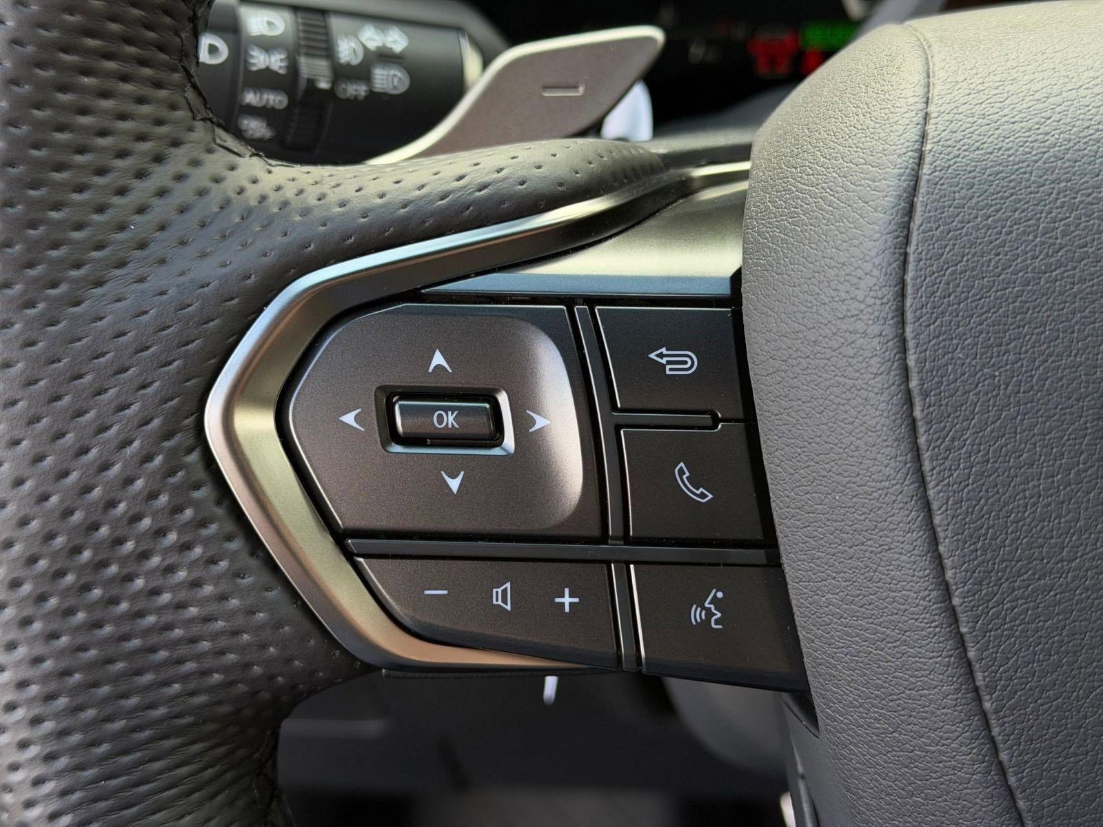 New 2026 Lexus TX 500h AWD image 26