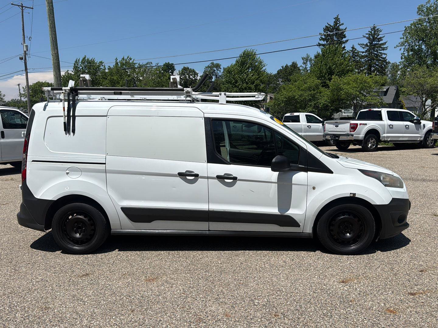 Used 2016 Ford Transit Connect XL FWD image 25