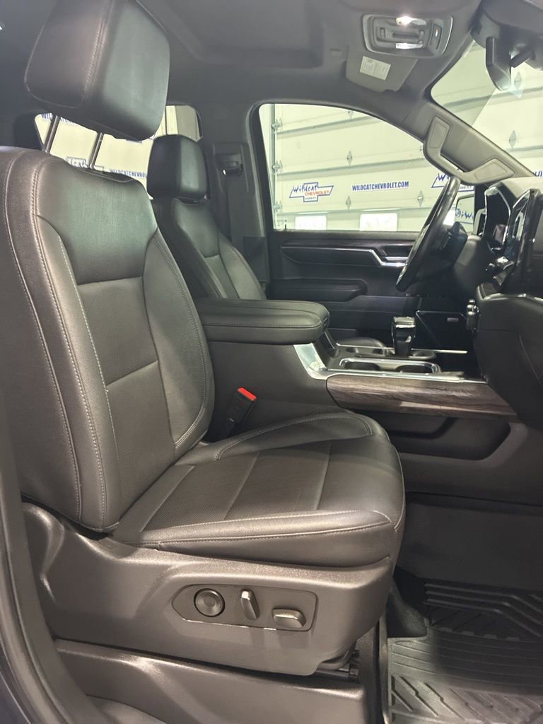 Used 2023 Chevrolet Silverado 1500 LTZ image 43