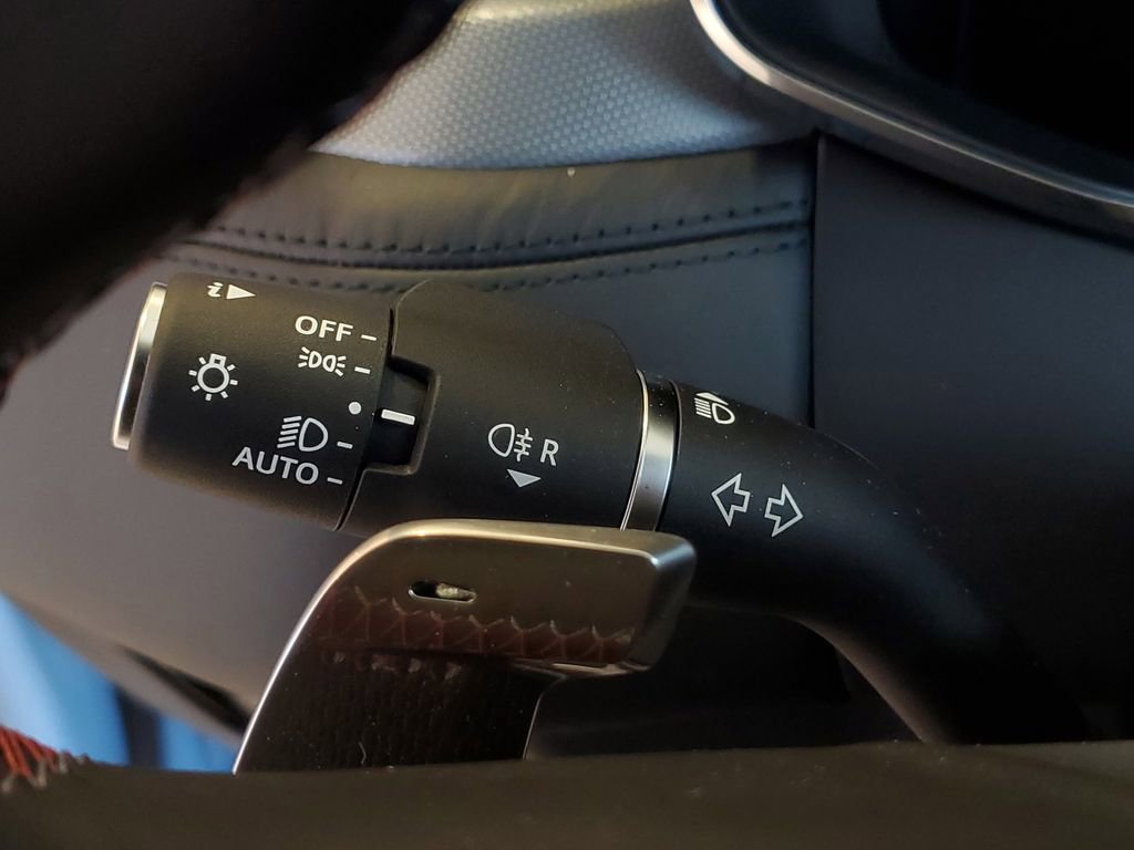 New 2026 Jaguar F-PACE SVR image 18