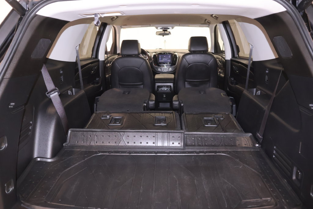 Used 2020 Chevrolet Traverse LT w/ LPO, Floor Liner Package AWD/4WD image 38