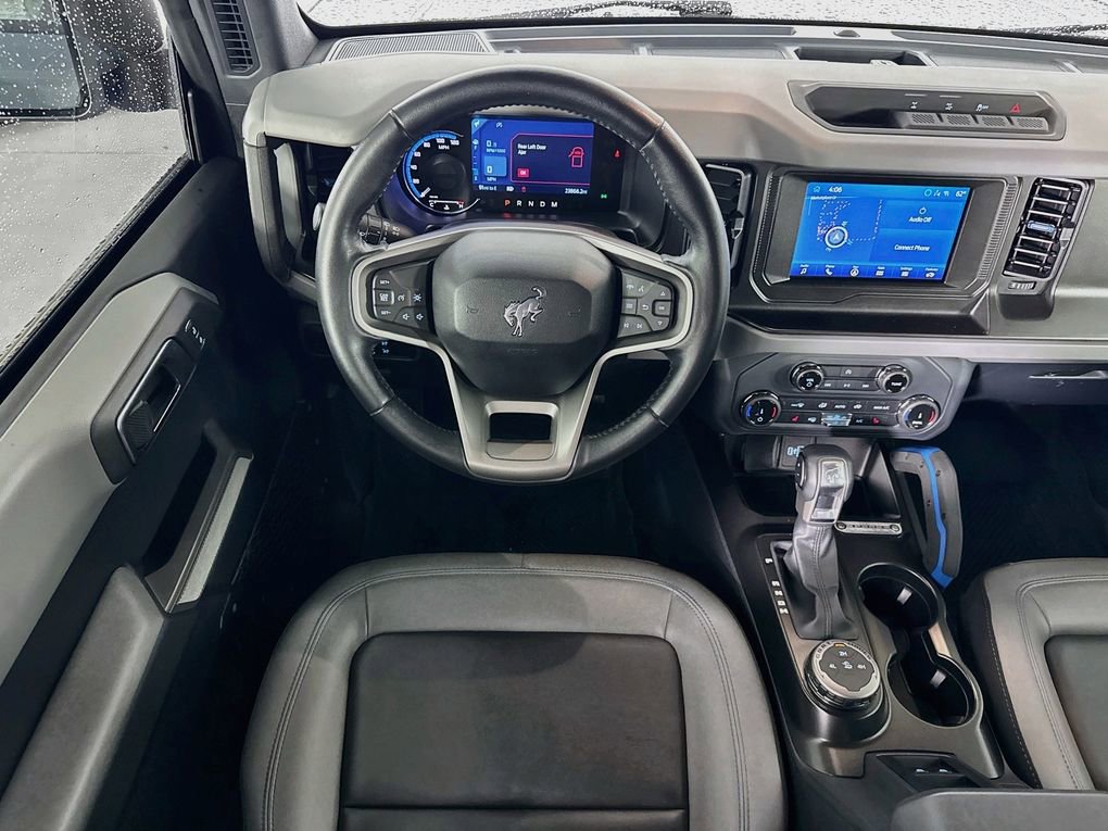 Used 2022 Ford Bronco Black Diamond image 27