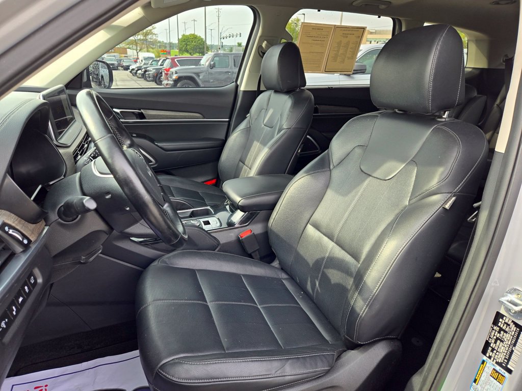 Used 2022 Kia Telluride EX w/ EX Premium Package AWD/4WD image 18
