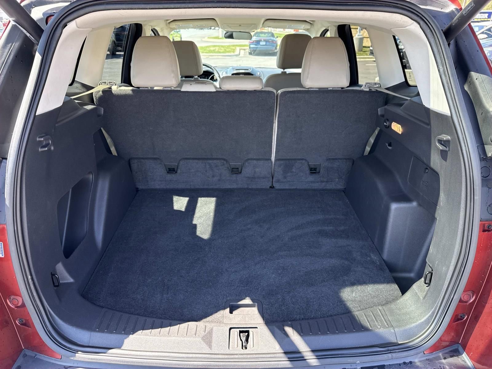 Used 2016 Ford Escape SE w/ SE Leather Comfort Package image 26