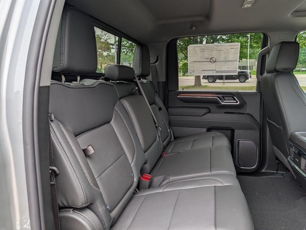 New 2026 GMC Sierra 3500 Denali w/ Denali Reserve Package AWD/4WD image 36