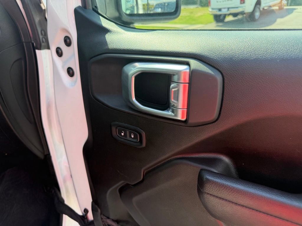 Used 2024 Jeep Gladiator Sport AWD/4WD image 29