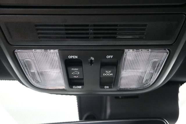 Certified 2025 Honda Passport TrailSport image 21