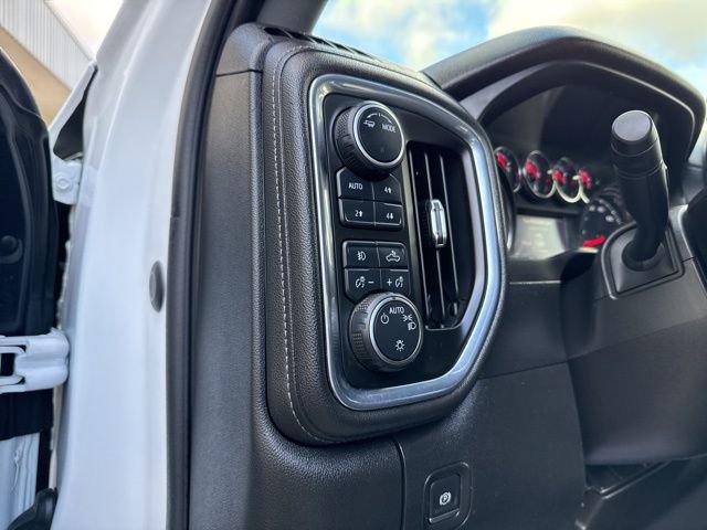 Used 2021 Chevrolet Silverado 1500 LT Trail Boss w/ Convenience Package II image 29