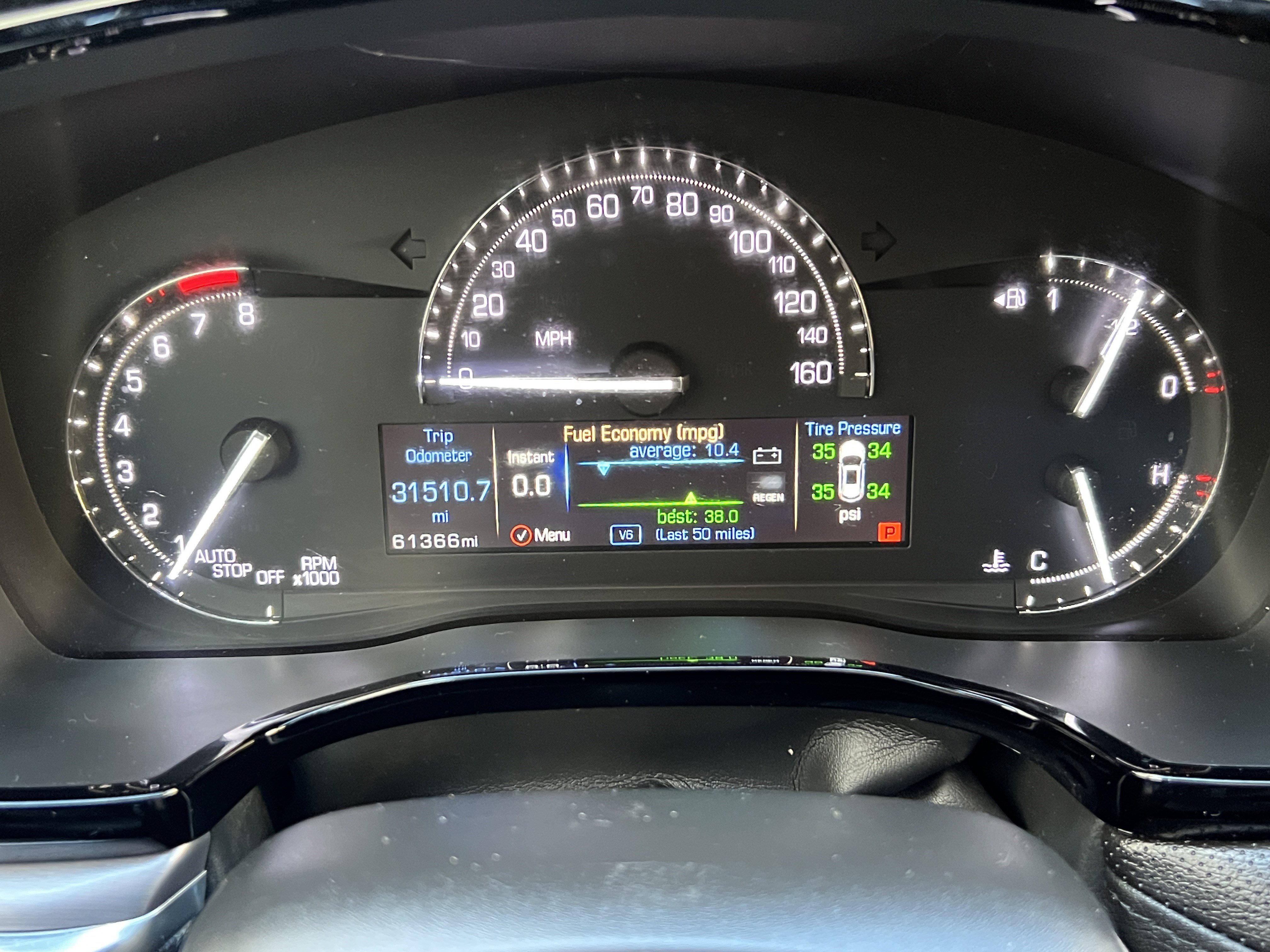 Used 2018 Cadillac XT5 Luxury w/ Driver Awareness Package FWD image 29