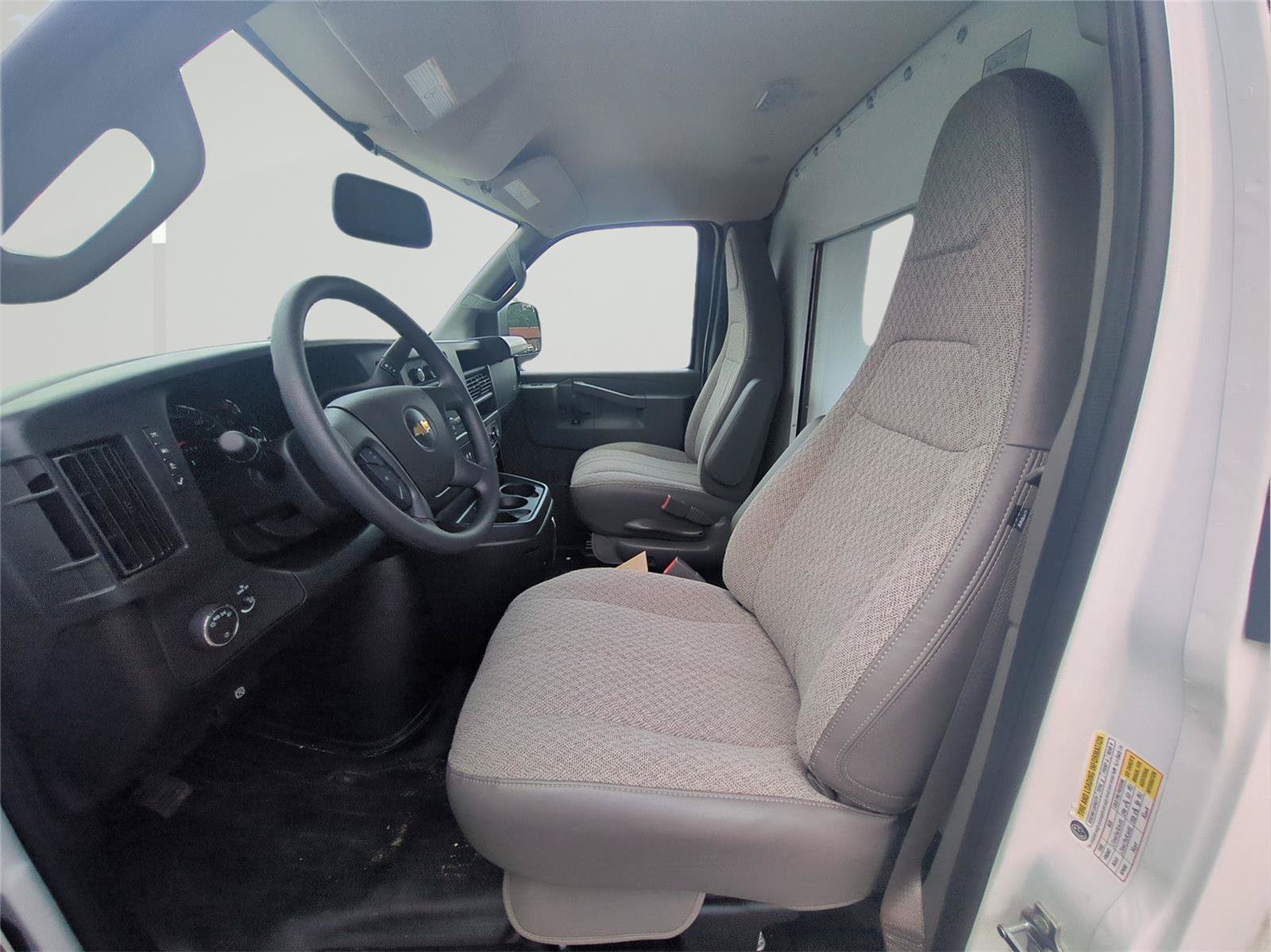 New 2026 Chevrolet Express 3500 w/ Power Convenience Package RWD image 14