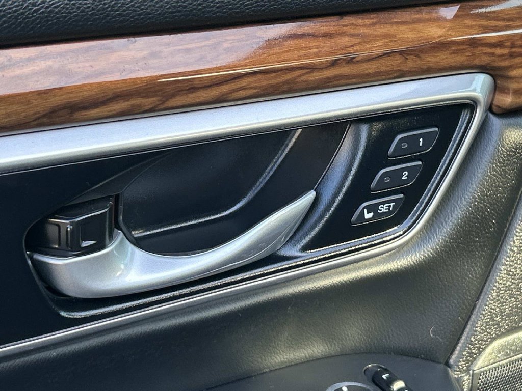 Used 2022 Honda CR-V EX-L image 25