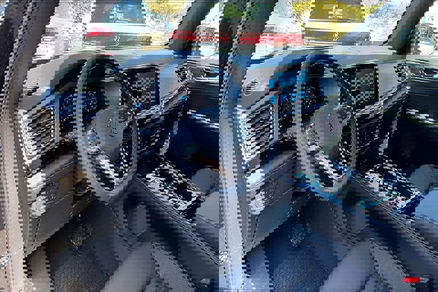 New 2026 Volkswagen Atlas Cross Sport SE image 8