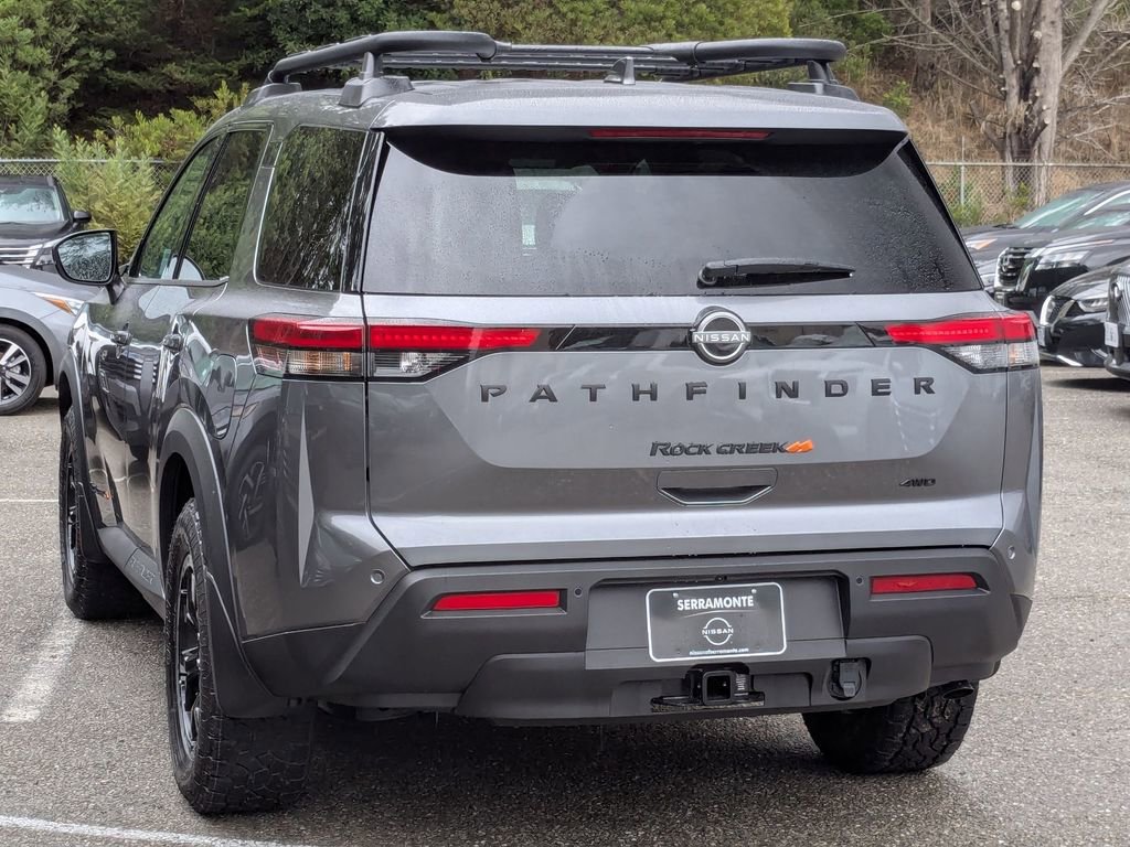 New 2025 Nissan Pathfinder Rock Creek image 7