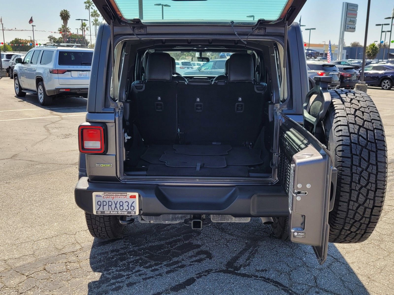 Used 2021 Jeep Wrangler Unlimited Sport image 10