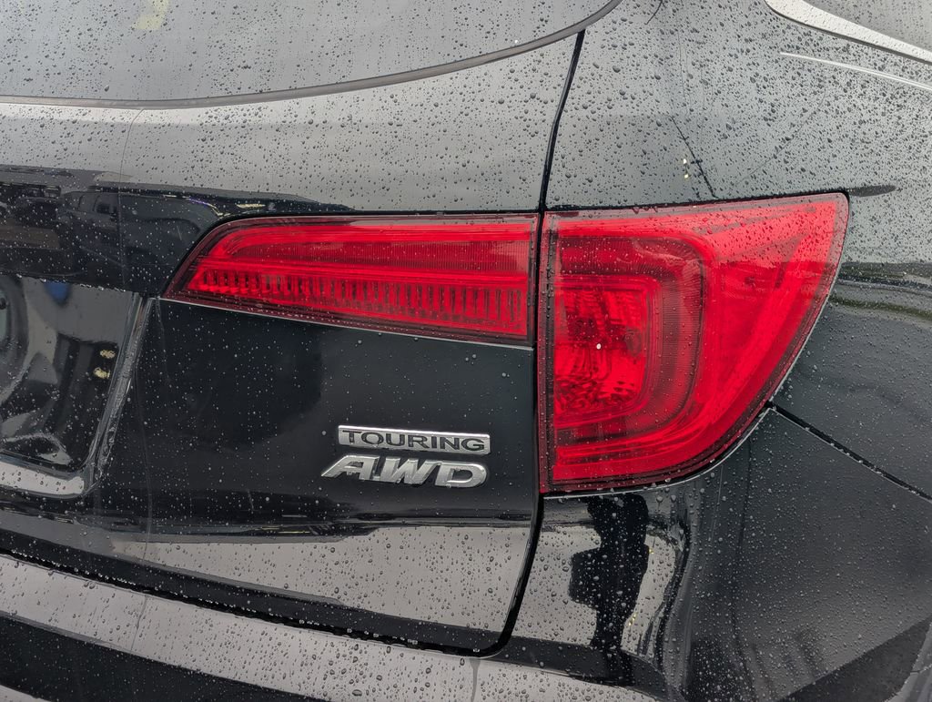 Used 2017 Honda Pilot Touring image 5